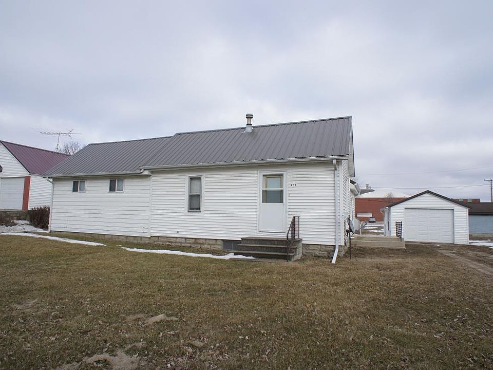 1st image of 607 Main St