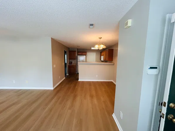 402 Shamrock Ct, Archdale, NC 27263