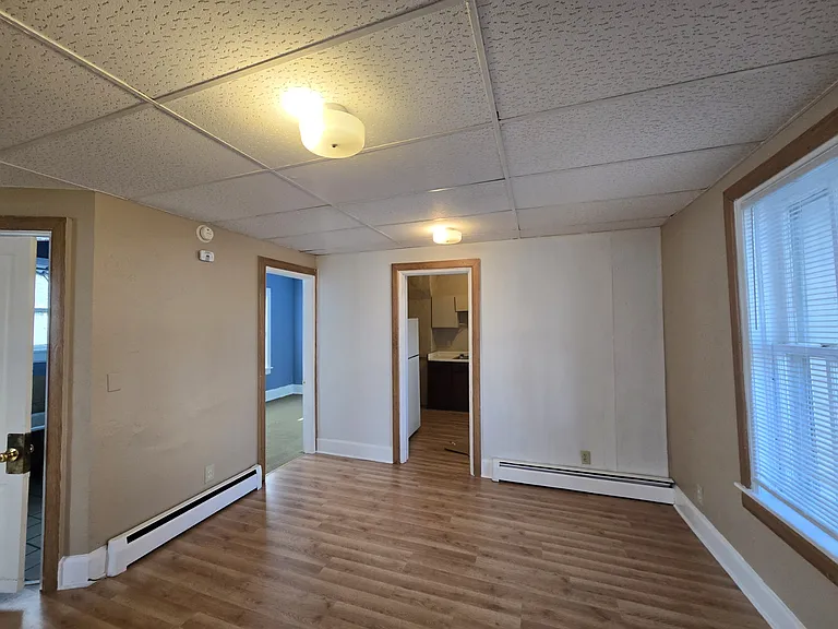 316 Garfield Ave — Photo 2