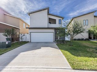 514 Deer Path Loop, Laredo, TX 78045