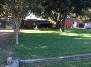 109 Black Jack Ln, Burleson, TX 76028