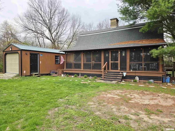 25692 N Martin Rd, Canton, IL 61520