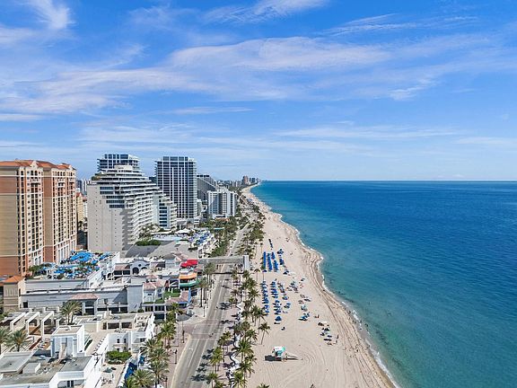 4th image of 200 S Birch Road #305