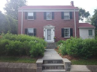 78 Howitt Rd, West Roxbury, MA 02132