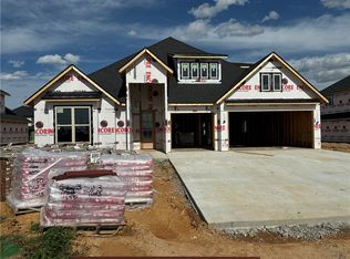 1150 Montieri Dr, Centerton, AR 72719