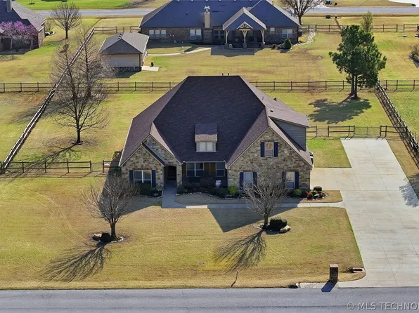 18005 W 71st East Ave, Bixby, OK 74008