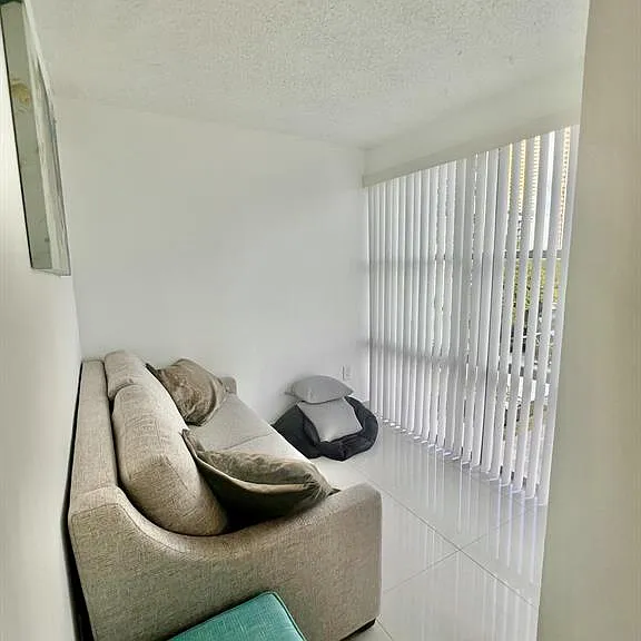 17570 Atlantic Blvd #416 — Photo 10
