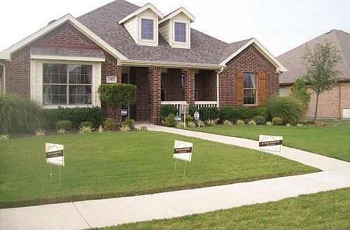 1st image of 107 Forestbrook Dr