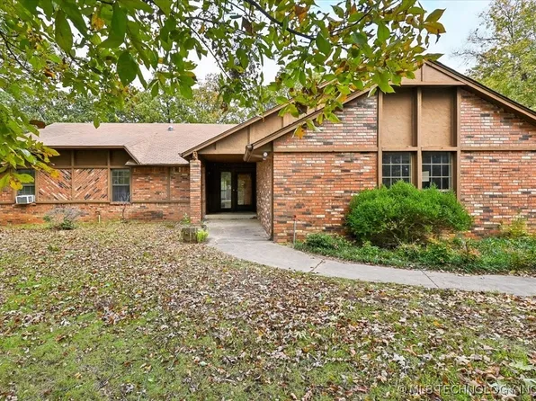 9227 S 43rd West Ave, Tulsa, OK 74132