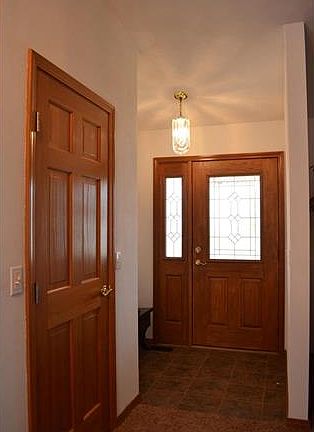2nd image of 912 Meadow Brook Dr