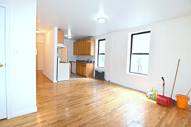 Rented by Manhattan Spaces