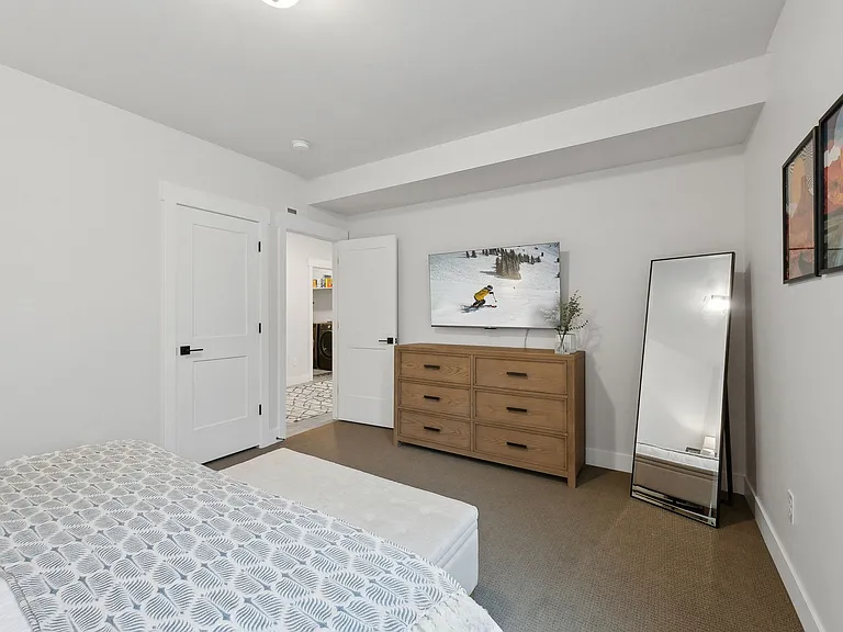 446 Glenview Loop — Photo 31