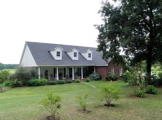 348 Marsh Rd, West Point, GA 31833