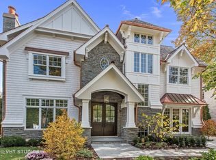 271 Linden St, Winnetka, IL 60093