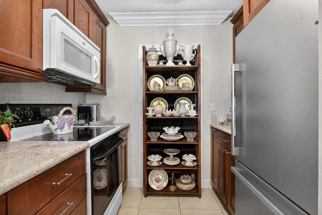 800 Pine Drive #13, photo 8