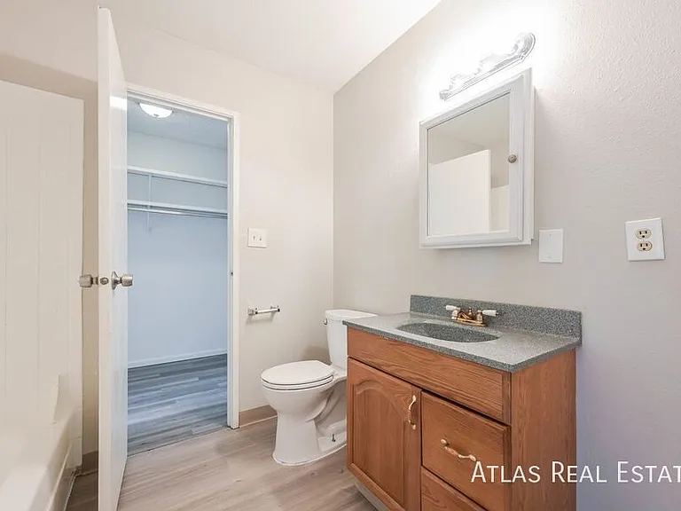 280 E Highline Cir #301 — Photo 7
