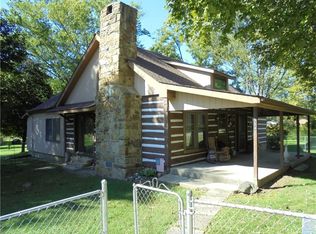 554 Hoover Rd, Nashville, IN 47448