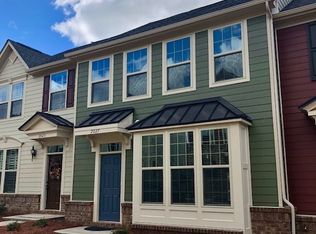 2027 Sage Park Dr, Charlotte, NC 28217
