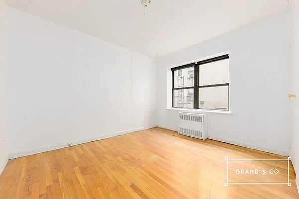 Rented by Grand & Co. | media 23