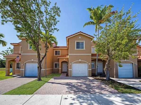 1880 SE 3rd Dr, Homestead, FL 33033