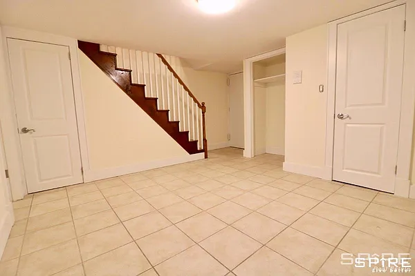 Rented by Spire Group | media 10