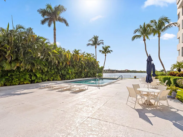 2860 S Ocean Blvd #316 — Photo 25