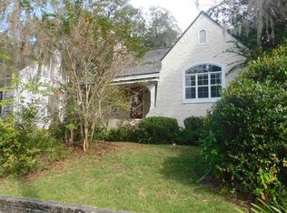 525 Ne Blvd, Gainesville, FL 32601