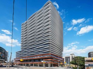 280 Dundas St W #409, Toronto, ON M5A 3W1