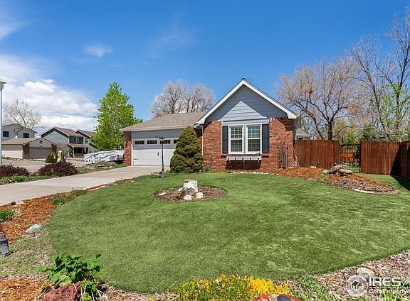 2nd image of 302 Meadow Dr