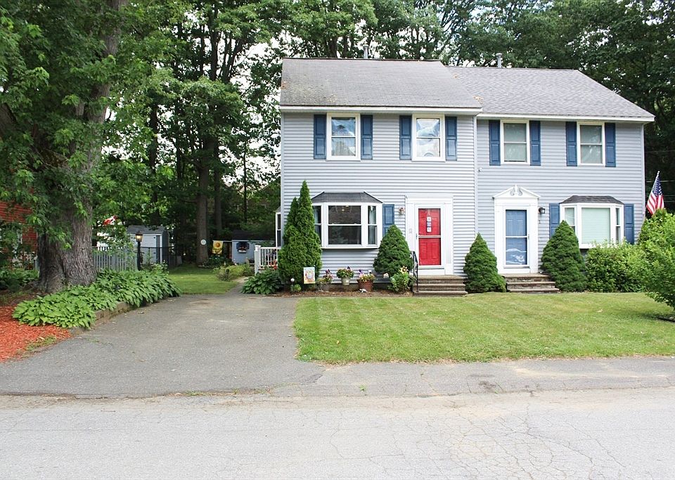 1st image of 3 Riverbank Cir Unit 3