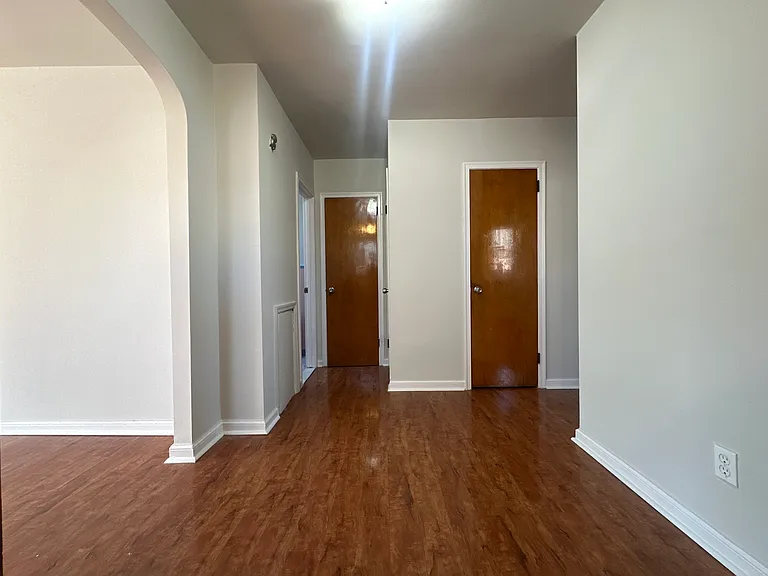 6536 Crescentville Rd #2 — Photo 8
