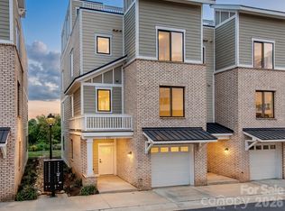931 Cityscape Dr, Charlotte, NC 28205