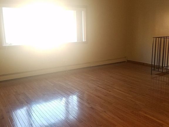 2nd image of 1323 Putnam Ave #2