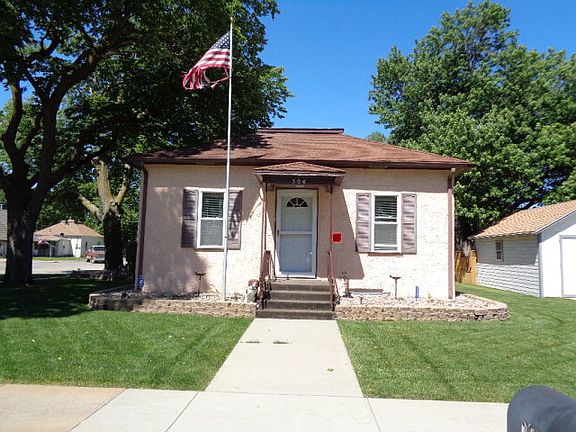 3rd image of 304 N Boggs Ave