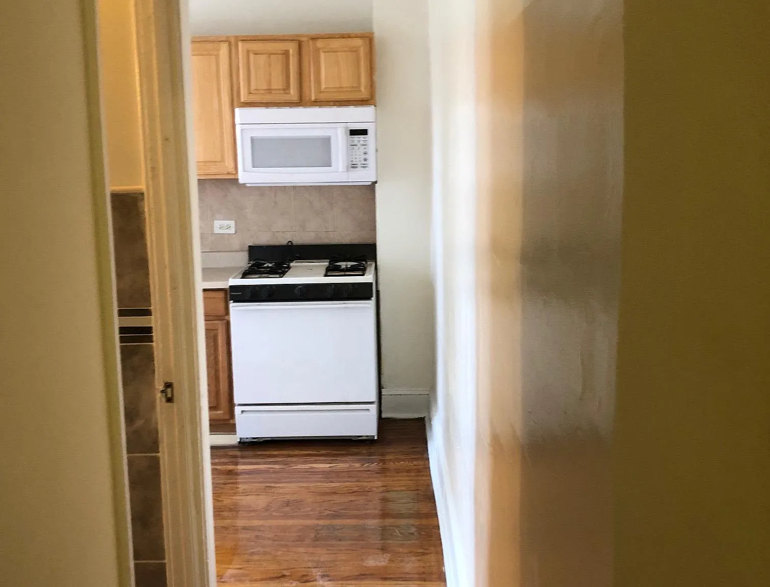 430 W Olney Avenue — Photo 4