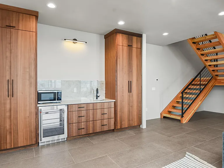 203 W Shoreline Ln — Photo 27