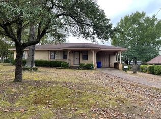 205 Tobacco Rd, Linden, TX 75563