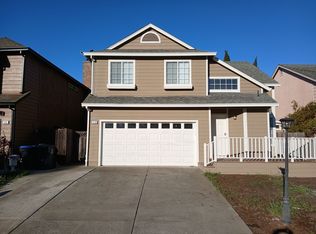 318 Ridgecrest Cir, Suisun City, CA 94585