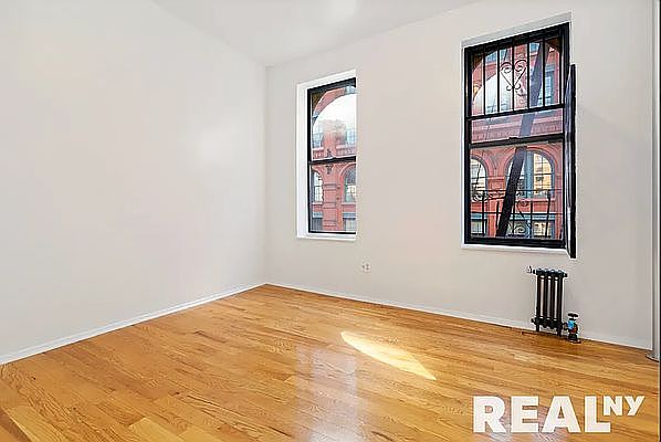 1st image of 284 Mulberry St #21