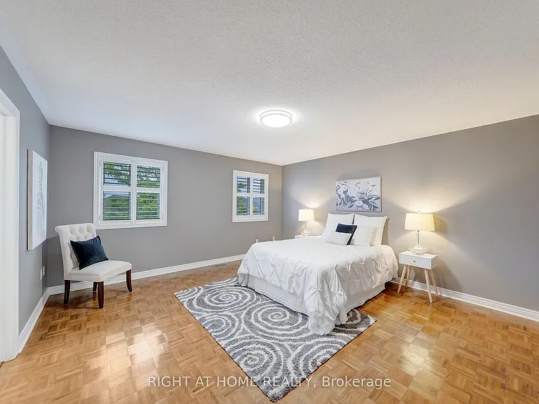 1030 Lonsdale Ln — Photo 13