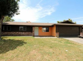 1661 Terry Ct, Porterville, CA