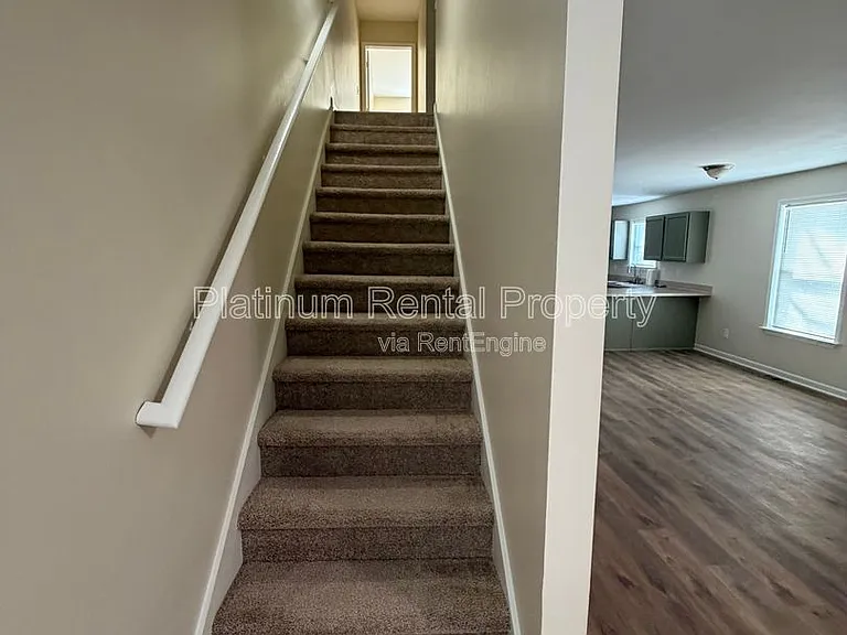 504 Dunbar St SW — Photo 11