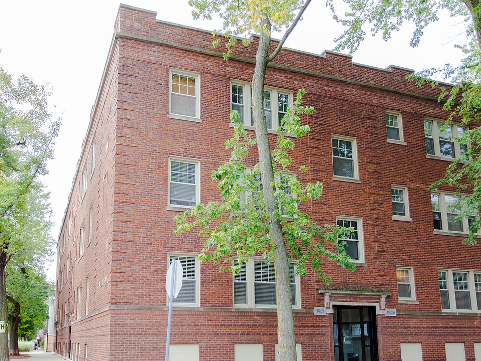 1st image of 1903 W Newport Ave Unit 1