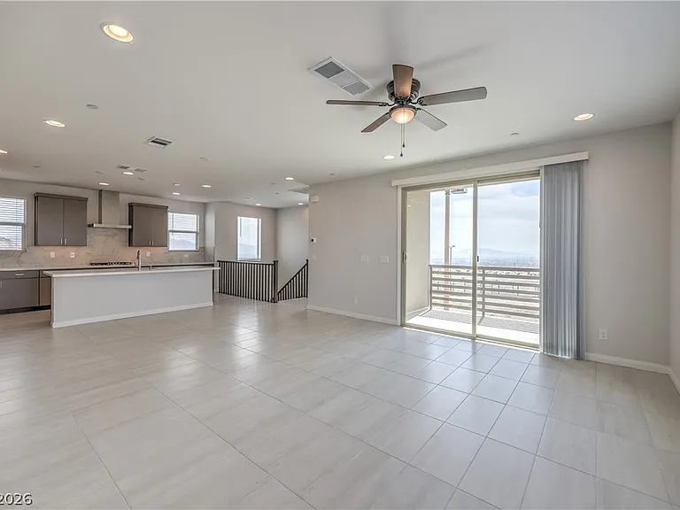 11504 Fleet Wing Ave — Photo 8