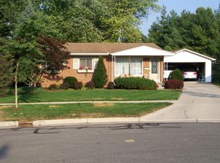 186 Annwood Ct, Saline, MI 48176