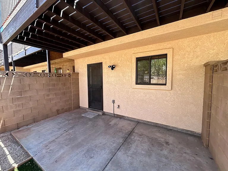 1045 N 1725 W — Photo 28