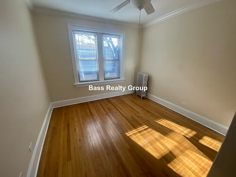 914 Crain St #3N — Photo 12