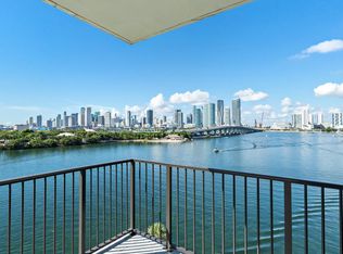 1000 Venetian Way #704, Miami, FL 33130