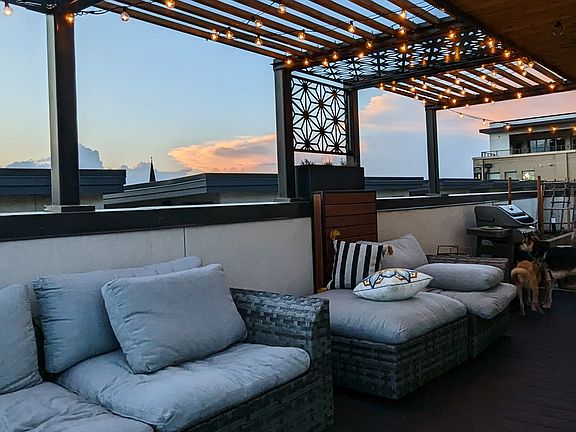 Private rooftop deck