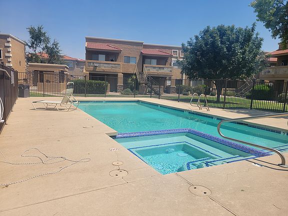 2nd image of 303 N Miller Rd Unit 1010